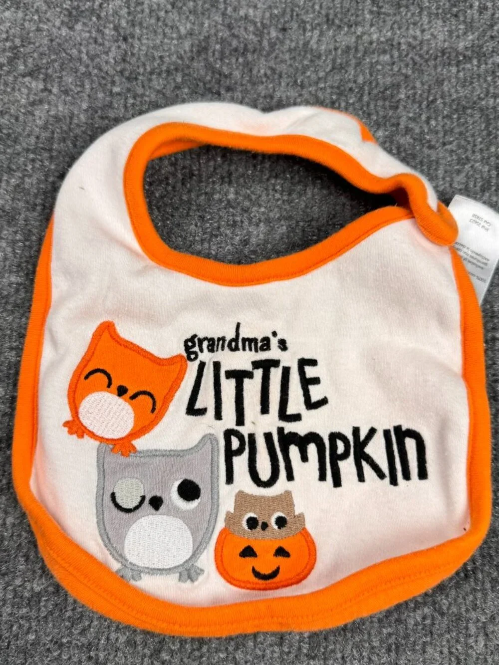 Just One You Made by Carter's Baby Bib 